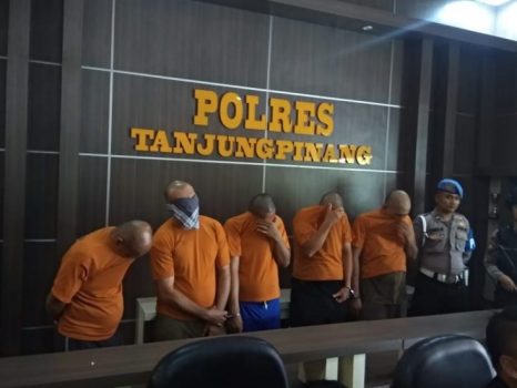 Pesta Sabu, 4 ASN Kepri Bersama Karyawan Swasta Diamankan Polisi