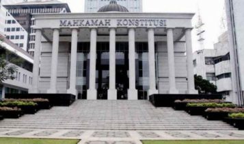 Mahkamah Konstitusi (MK)