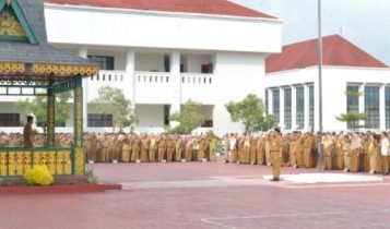 Apel pagi Isdianto Sebut ASN Bekerja Jangan ABS