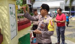 Bhakti kebangsaan Pores Tanjungpinang percantik Tugu Proklamasi Riau di Tanjungpinang.(Ist)