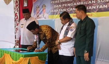 Gubernur tandatangai Prasasti Terbentukanya Kecamatan Siantan Utara di Anambas