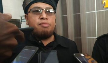 Riza Hafidz perwakilan Mubalig yang tergabung dalam FANM