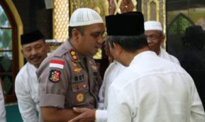 Kapolres bintan AKBP.Boy Herlambang bersama Pemuka Agama Bintan saat menggelar Doa dan Dzikir