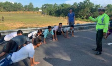 WNA Poencari Swaka di Bintan dihukum Push Up oleh Polisi
