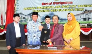 Pengesahan APBD 2020 Propinsi Kepri di DPRD Kepri