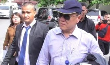 Photo Kock Meng saat diperiksa saat diperiksa KPK di Batam