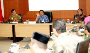 Rapat Evaluasi Progres Pembangunan 2019