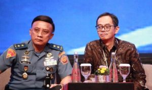 Plt.Deputi SDM Kementerian PAN RB Teguh Widjinarko saat menjadi narasumber pada Rakor Bidang Politik dan Pemerintahan Umum dan Deteksi Dini Mendukung Sukses Pilkada Serentak Tahun 2020 di Bali