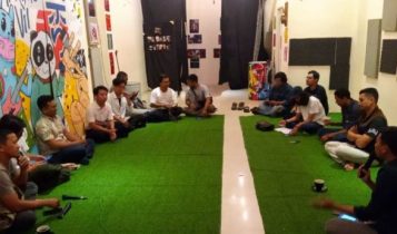 AJI Batam saat menggelar diskusi menyikapi pernyataan Pejabat Pemko Batam yang tidak transparan dalam penanganan COVID 19 pada Jurnalis