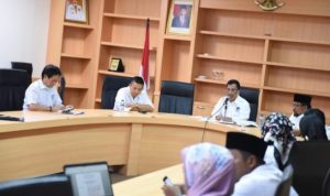 Sekda Kepri TS.Arif Fadillah selaku Ketua Satgas Covid 19 Kepri menggelar Rapat Percepatan Penanganan dan pencegahan Covid 19 1