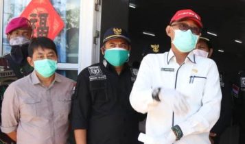 Konfrensi Pers kepala DPMPTSP Bintan Hasparizal Handar dan Pimpinan Inmstansi Lainya Usai melaksanakan Rapat mengenai 39 TKA Asal China yang Masuk ke PT.BAI di KEK Galang Batang Bintan e1625035569426 Konfrensi Pers kepala DPMPTSP Bintan Hasparizal Handar dan Pimpinan Inmstansi Lainya Usai melaksanakan Rapat mengenai 39 TKA Asal China yang Masuk ke PT.BAI di KEK Galang Batang Bintan e1625035569426