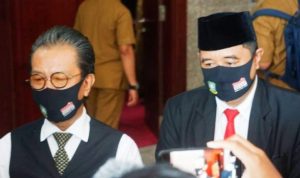 Ketua DPRD Kepri JUMAGA Nadeak dan Pjs.Gubernur Kepri Bahtiar.