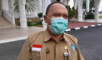 Kepala Dinas Kesehatan Provinsi Kepri M.Bisri 1