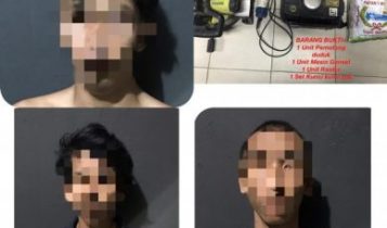 Tiga Komplotan ABG Pbobol Gudang diamanakan Polisi bersama Barang Bukti yang dicuri.