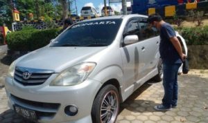 Barang Bukti Mobil Korban yang ditinggal Pelaku Perampkan di Tepi laut Tanjungpinang
