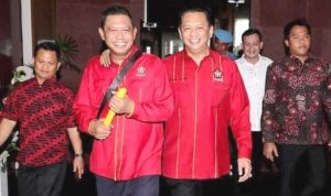 DR Jaya Wardhana bersama Bambang Susatyo saat berada di Tanjungpinang belum lama ini. F Istimewa