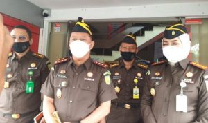 Kepala Kejaksaan Tinggi Kepri Hari Setiyono dan Kejari Tanjungpinang Aheliya Abustam