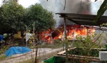 Satu unit rumah di Lingga hangus terbakar. Aparat masih menyelidiki penyebabnya. F Aulia 1