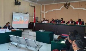 Sidang lanjutan Korupsi Tambang dengan Agenda Pemeriksaan saksi Amzon dan Azman Taufiq terhadap 10 Terdakwa Korupsi IUP OP Tambang lanya berlangsung secara Virtual di PN Tipikor Tanjungpinang