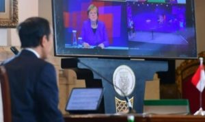 Bersama Kanselir Jerman Angela Merkel Presiden Joko Widodo membuka ajang Hannover Messe 2021 secara virtual dari Istana Negara Jakarta
