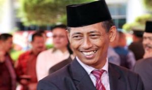 Kepala Badan Kesatuan Bangsa dan Politik Bakesbangpo Provinsi Kepri Ir H Lamidi MM