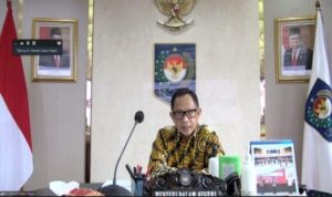 Mendagri saat Rapat Koordinasi Penanganan Covid 19 dengan Lintas Kementerian Lembaga dan Daerah secara virtual pada Senin 3 Mei 2021.
