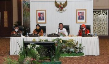 Gubernur Ansar saat membuka Musrenbang RPJMD Tahun 2021 di Aula Wan Seri Beni Dompak Tanjungpinang Gubernur Ansar saat membuka Musrenbang RPJMD Tahun 2021 di Aula Wan Seri Beni Dompak Tanjungpinang