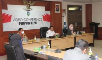 Gubernur dorong perempuan melek politik. Gubernur dorong perempuan melek politik.