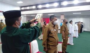 Prosesi Pelantikan Pejabat Administrator dan Pejabat Pengawas Eselon III dan IV di Lingkup Pemko Tanjungpinang berlangsung di Aula Kantor Walikota Tanjungpinang