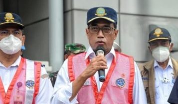 Menteri Perhubungan Budi Karya berharap aplikasi peduli lindungi bisa perkuat pelaksanaan ppkm darurat