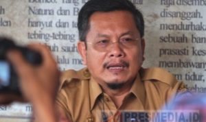 Kepala DPMD Dukcapil Kepri Sardison