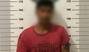 Tersangka Mw diamankan satnarkoba Polres Tanjungpinang atas dugaan sering jual Narkoba di Kampung jawa Tanjungpinang