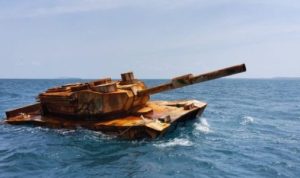Benda Mirip Tank Ditemukan Nelayan di Perairan Pulau Cempedak Bintan.