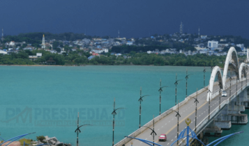 Pantuan Cuaca terlihat mendung menyelimuti wilayah Kota Tanjungpinang