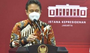 Menkes Budi G Sadikin memberikan keterangan pers usai Ratas mengenai Evaluasi PPKM Senin 03 02 2022 di Kantor Presiden Jakarta. Foto Humas Setkab Jay