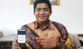 Plt.Bupati Bintan Roby Kurniawan saat membuka Aplikasi Si Lancar