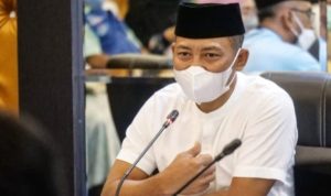 Sekda Bintan Adi Prihantara.