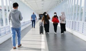 Dua pekan menjelang perayaan Hari Raya Idul Fitri 1443 Hijriah, arus penumpang di Pelabuhan Sri Bintan Pura (SBP) Tanjungpinang masih sepi. (Foto : Ismail-presmedia.id).
