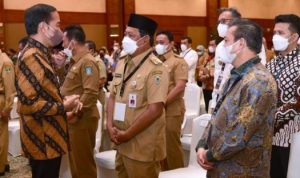 GUbernur Kepri Ansar Ahmad saat mengikuti Arahan Presiden pada Aksi Afirmasi Bangga Buatan Indonesia di Jakarta Convention Center, Jakarta, Selasa (24/5/2022).