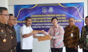 Kejati Kepri Dan Dirut RSKJKO-EHD Bintan Kerja Sama Penanganan Hukum dan Medis Pecandu Narkoba (Foto:Kasi Penerangan Kejati Kepri)
