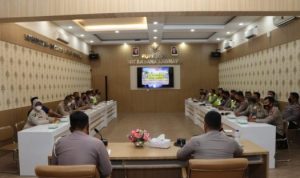 Polresta Tanjungpinang Latihan Pra Operasi (Lat Pra Ops) Patuh Seligi 2022 Polresta Tanjungpinang dilaksanakan di Rupatama Polrest Tanjungpinang, Jumat (10/6/2022).