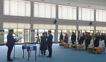 IMG 20220711 231740 Plt.Bupati Bintan Roby Kurniawan saat melantik Roni Kartika sebagai Pj.Sekda Bintan
