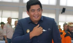 Plt.Bupati Bintan Roby Kurniawan belum ditetapkan dan dilantik sebagai Bupati definitif Bintan pasca pemberhentian Bupati Bintan Apri Sujadi sebagai Bupati Bintan Karena tersandung kasus Korupsi (Foto: Hasura)