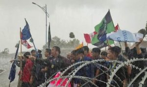 Unjukrasa tolak kenaikan Harga BBM, Mahasiswa mengaku kecewa sikap Gubernur Kepri Dukung Kenaikan BBM dan Naikan Tarif Transportasi di Kepri