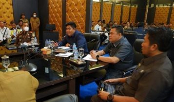 Bupati Bintan Roby Kurniawan saat menggekar Rapat Koordinasi persiapan porprov Kepri ke-V di Bintan