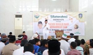 Gubernur Kepri Ansar Ahmad saat menghadiri rangkaian peringatan Maulid Nabi Muhammad SAW 1444 H/ 2022 M bertempat di Masjid Al Mutmainah Perumahan Marbela Residen Batam Center Kota Batam, Ahad (9/10/2022).
