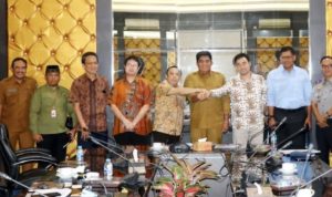 Pertemuan Bupati Bintan dengan Perusahaan asal Cina PT. Norinco, menyatakan akan berinvestasi mengembangkan Dermaga pelabuhan di Kabupaten Bintan.