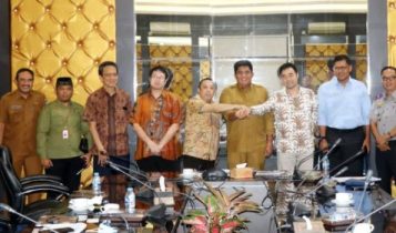 Pertemuan Bupati Bintan dengan Perusahaan asal Cina PT. Norinco, menyatakan akan berinvestasi mengembangkan Dermaga pelabuhan di Kabupaten Bintan.