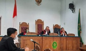 Sidang Tuntutan Kasus Asusila, terbukti lakukan Rudapaksa pada wanita, terdakwa Faisal dituntut 5 Tahun Penjara (Foto: Roland)