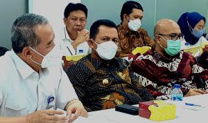 Gubernur Kepri H.Ansar Ahmad berada di Jakarta Perintahkan BPBD Kepri segera distribusi Bantuan ke Korban Banjir dua kecamatan di Natuna